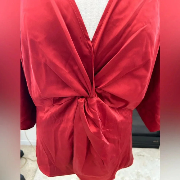 NWT Pleione Red Satin Top - Picture 5 of 10
